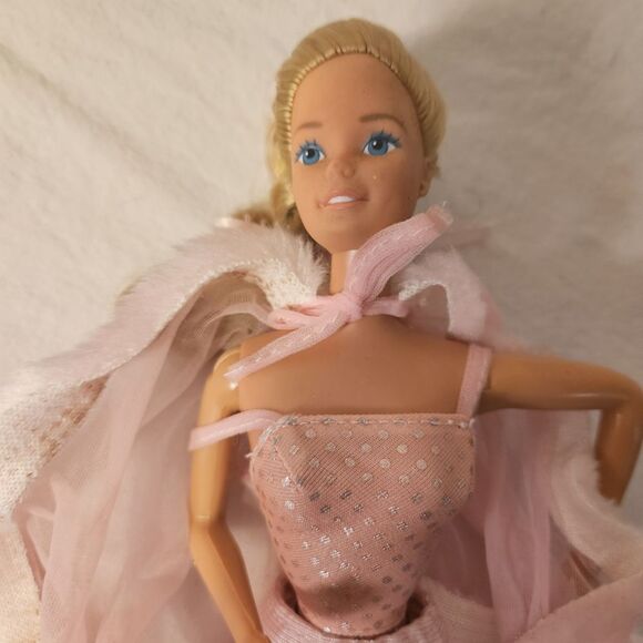 Vintage Pink n Pretty Barbie Doll #3554 w/Outfit Pieces Ring Mattel Taiwan 1981 - Picture 5 of 11